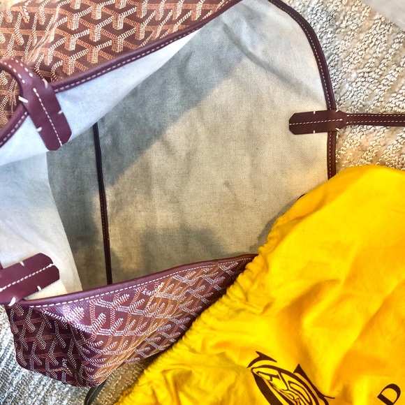 ❌SOLD❌ Goyard Saint Louis Tote PM Burgundy - Picture 7 of 8